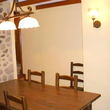 Σπίτι διακοπών House With 2 Bedrooms In Gouveia With Wonderful Mountain View And Terrace 25 Km From The Slopes *